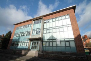 6 bedroom Apartment to rent in Nottingham