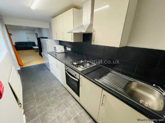 Additional Property Image 6 bedroom House to rent in Nottingham 16
