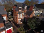 10 bedroom House to rent in Nottingham