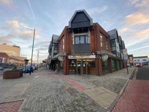 1 bedroom Apartment to rent in Southend On Sea
