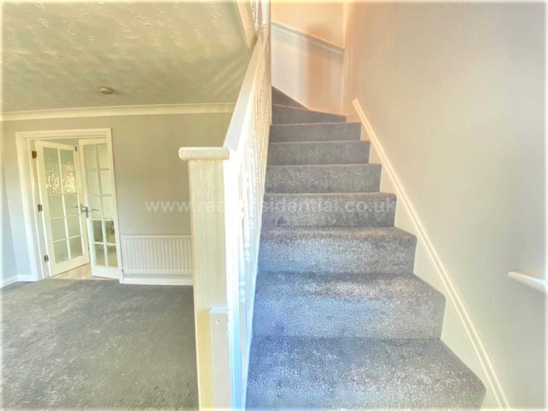 Additional Property Image 3 bedroom House to rent in Rayleigh 9