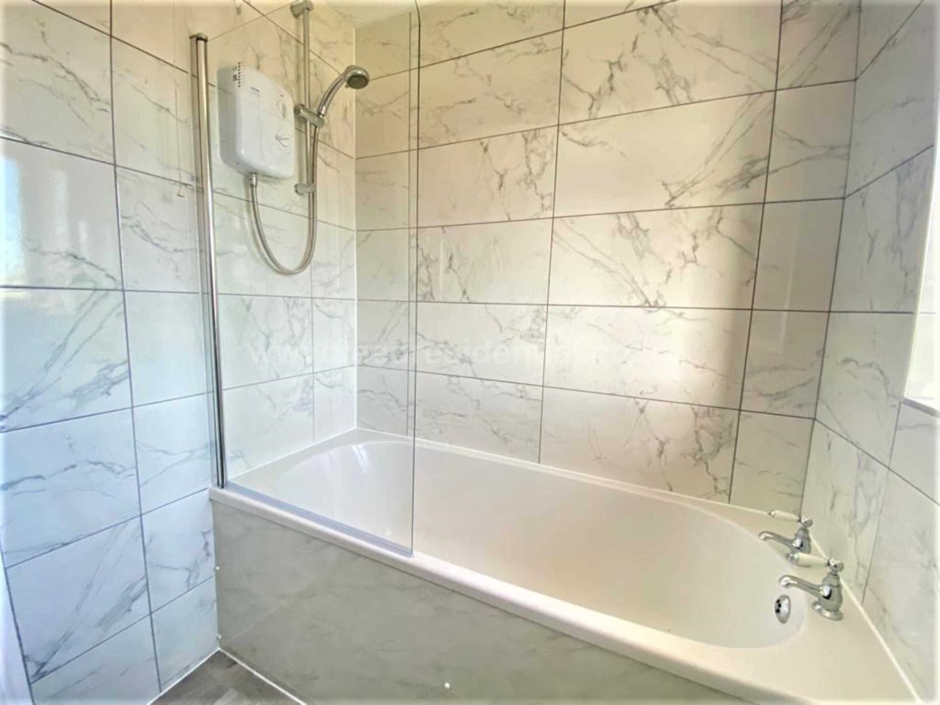 Additional Property Image 3 bedroom House to rent in Rayleigh 18