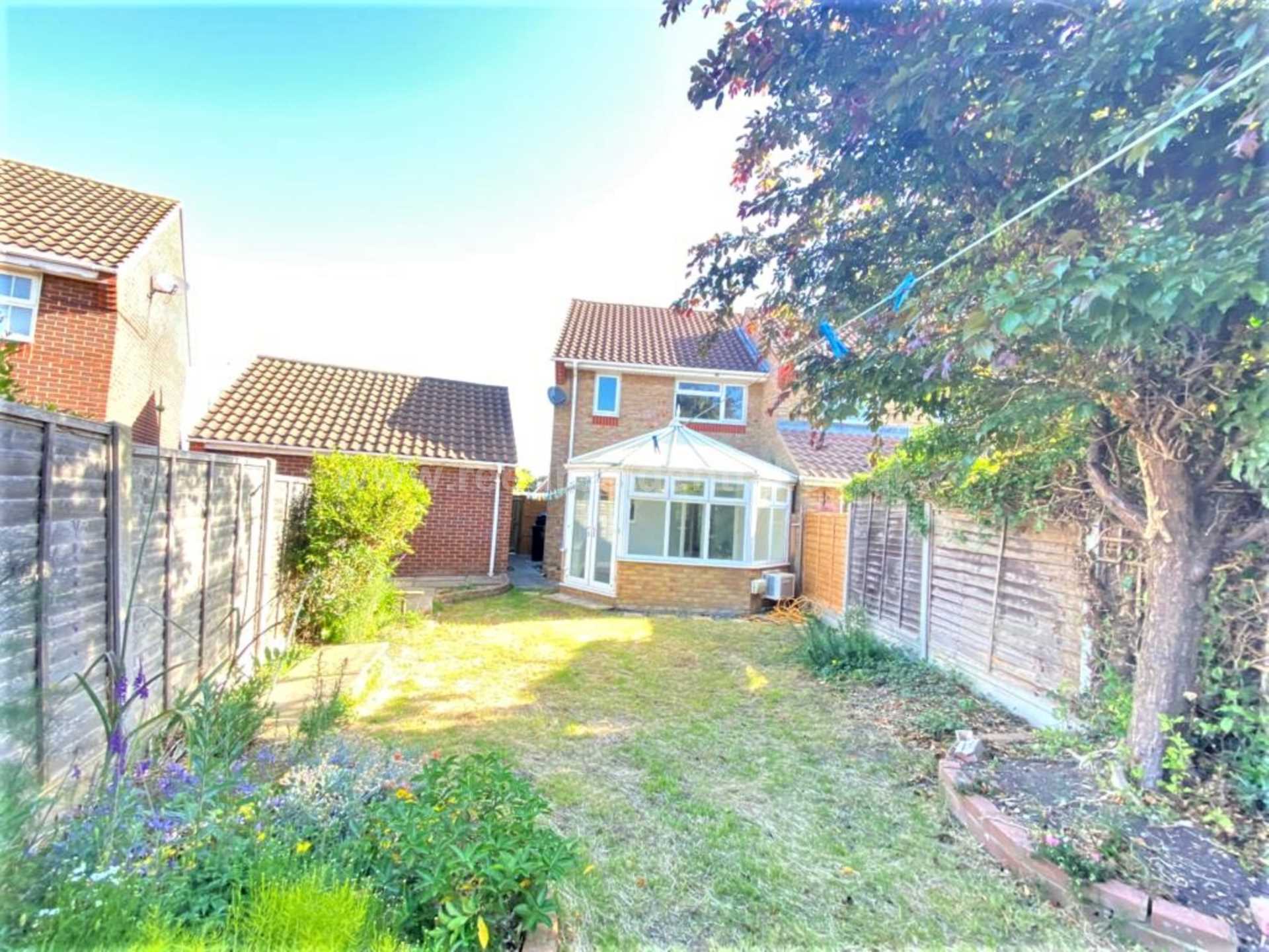 Additional Property Image 3 bedroom House to rent in Rayleigh 22