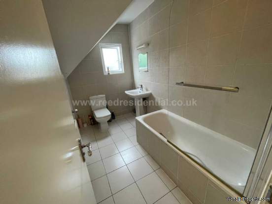 Additional Property Image 3 bedroom Apartment to rent in Birmingham 13