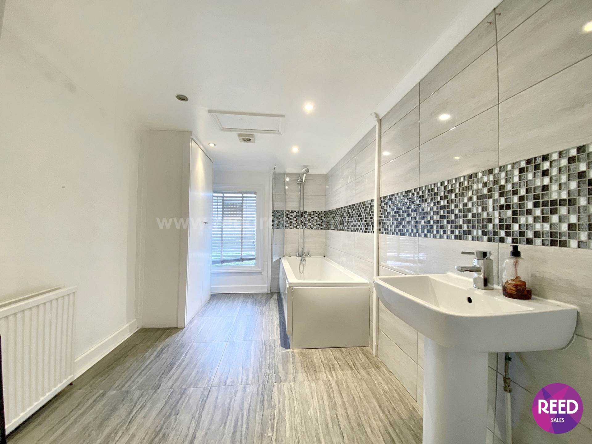 Additional Property Image 3 bedroom House to rent in Southend On Sea 17