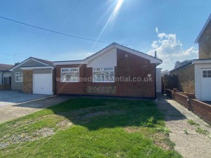 2 bedroom Bungalow to rent in Canvey Island