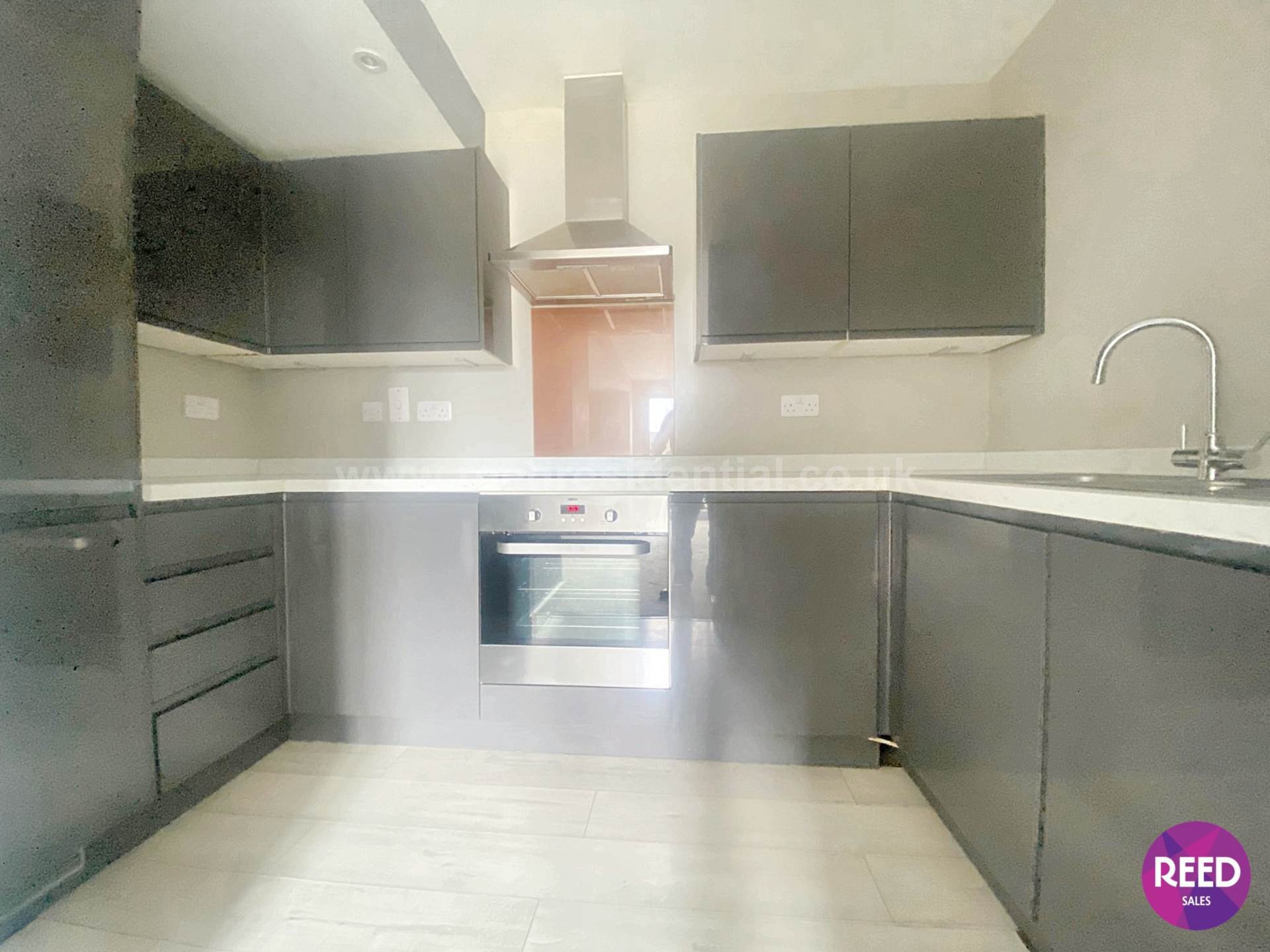 Additional Property Image 2 bedroom Flat to rent in Southend On Sea 2