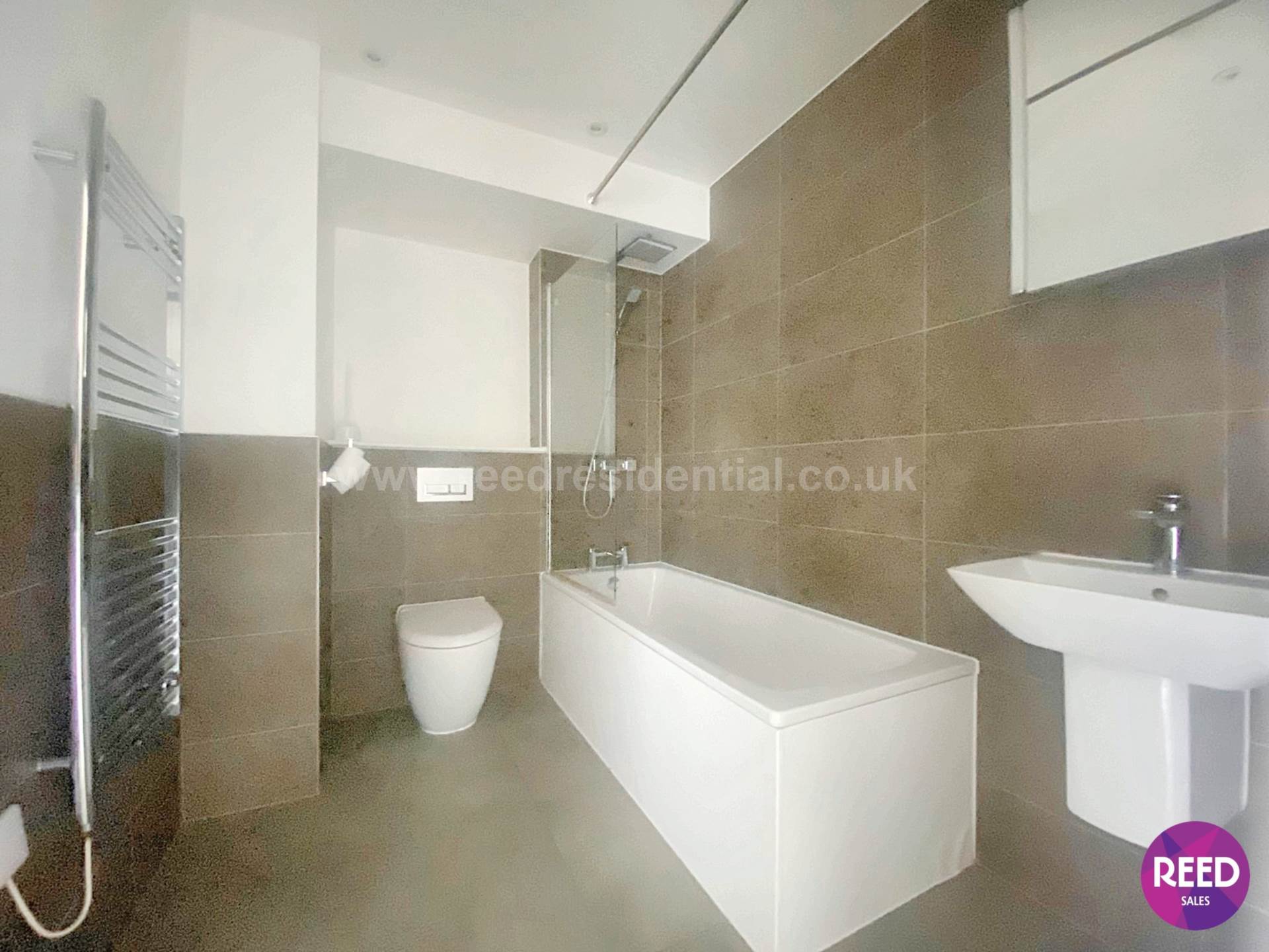 Additional Property Image 2 bedroom Flat to rent in Southend On Sea 5
