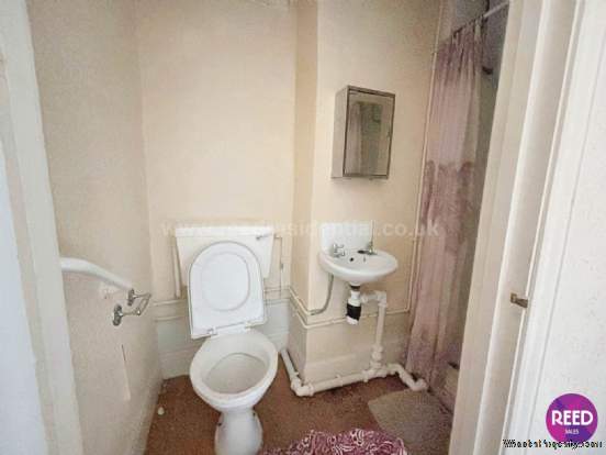 Additional Property Image 17 bedroom Detached for sale in Westcliff On Sea 6