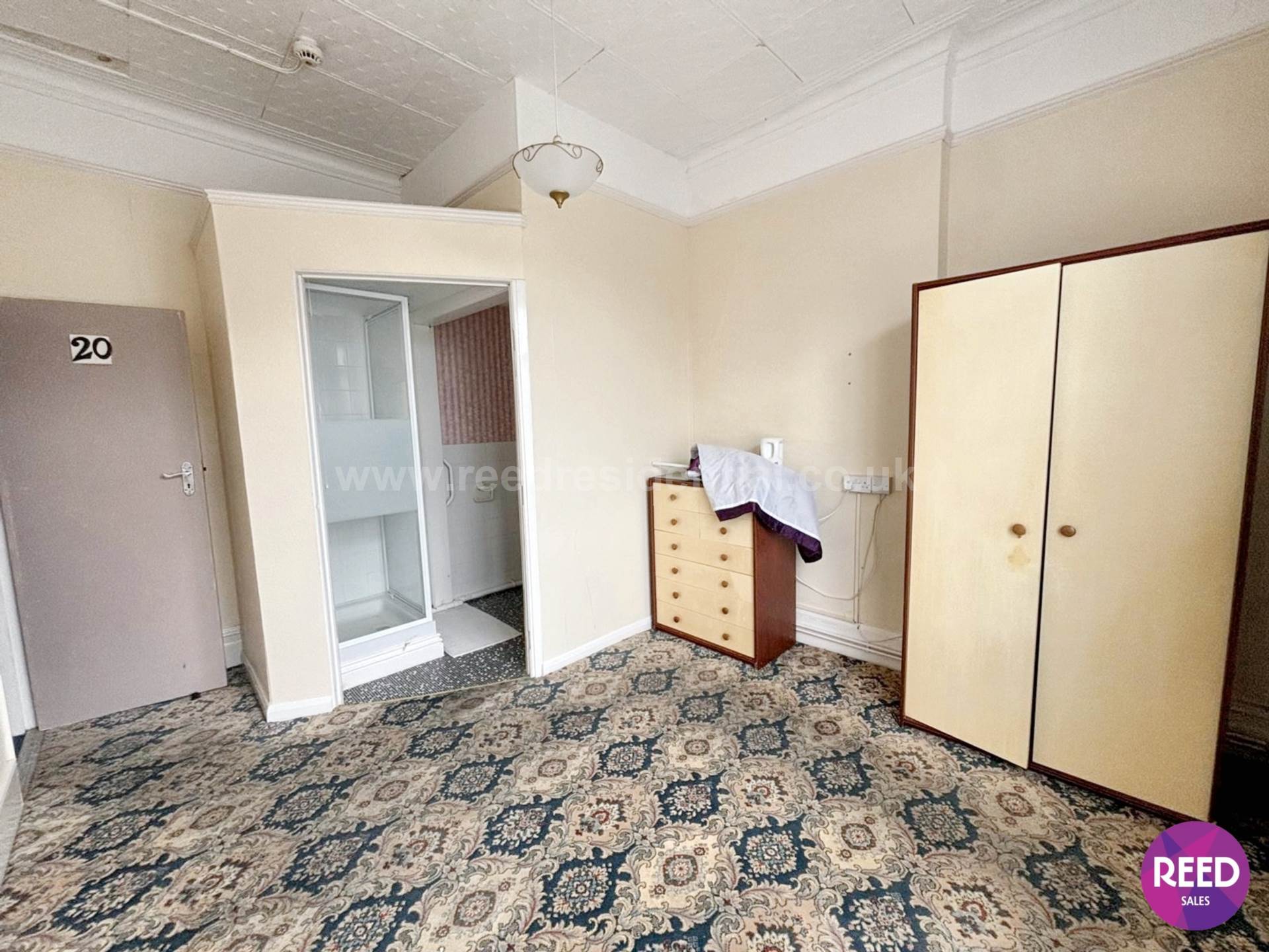 Additional Property Image 17 bedroom Detached for sale in Westcliff On Sea 26