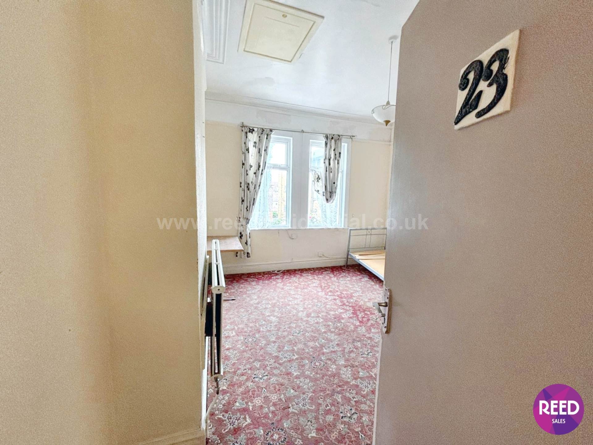 Additional Property Image 17 bedroom Detached for sale in Westcliff On Sea 35