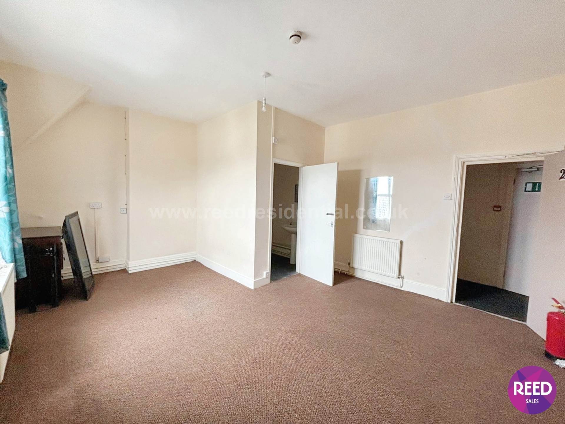 Additional Property Image 17 bedroom Detached for sale in Westcliff On Sea 53