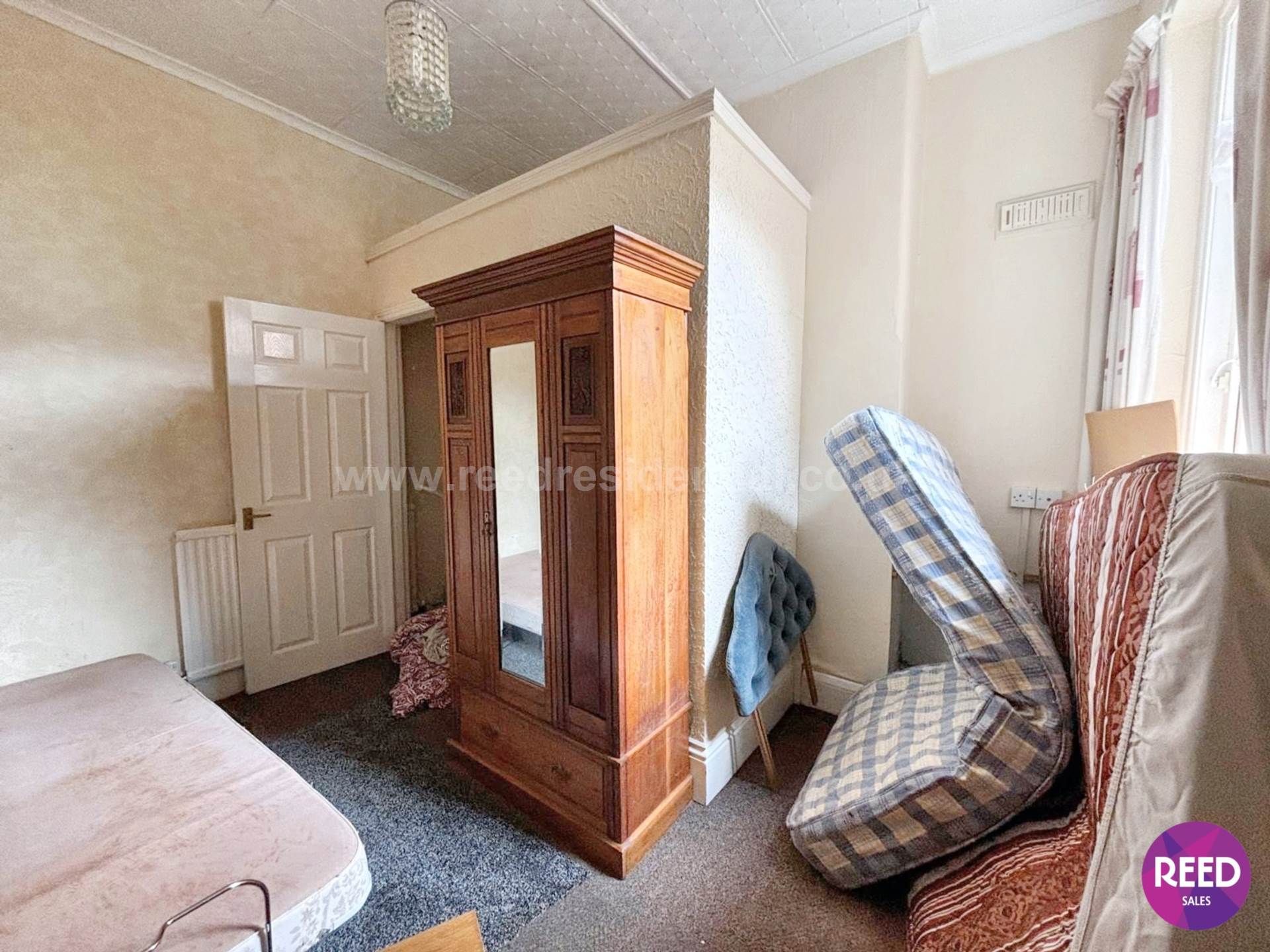 Additional Property Image 17 bedroom Detached for sale in Westcliff On Sea 56