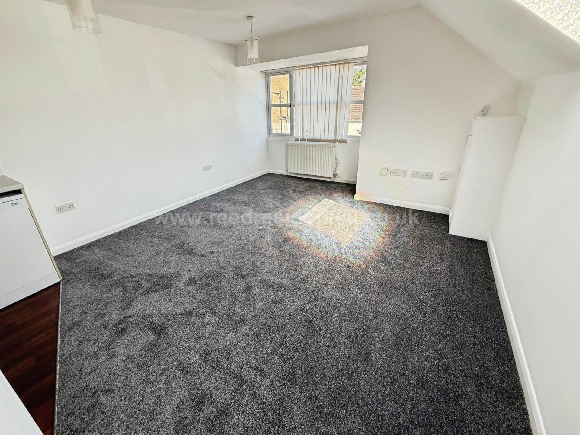 Additional Property Image 2 bedroom Semi Detached to rent in Westcliff On Sea 3