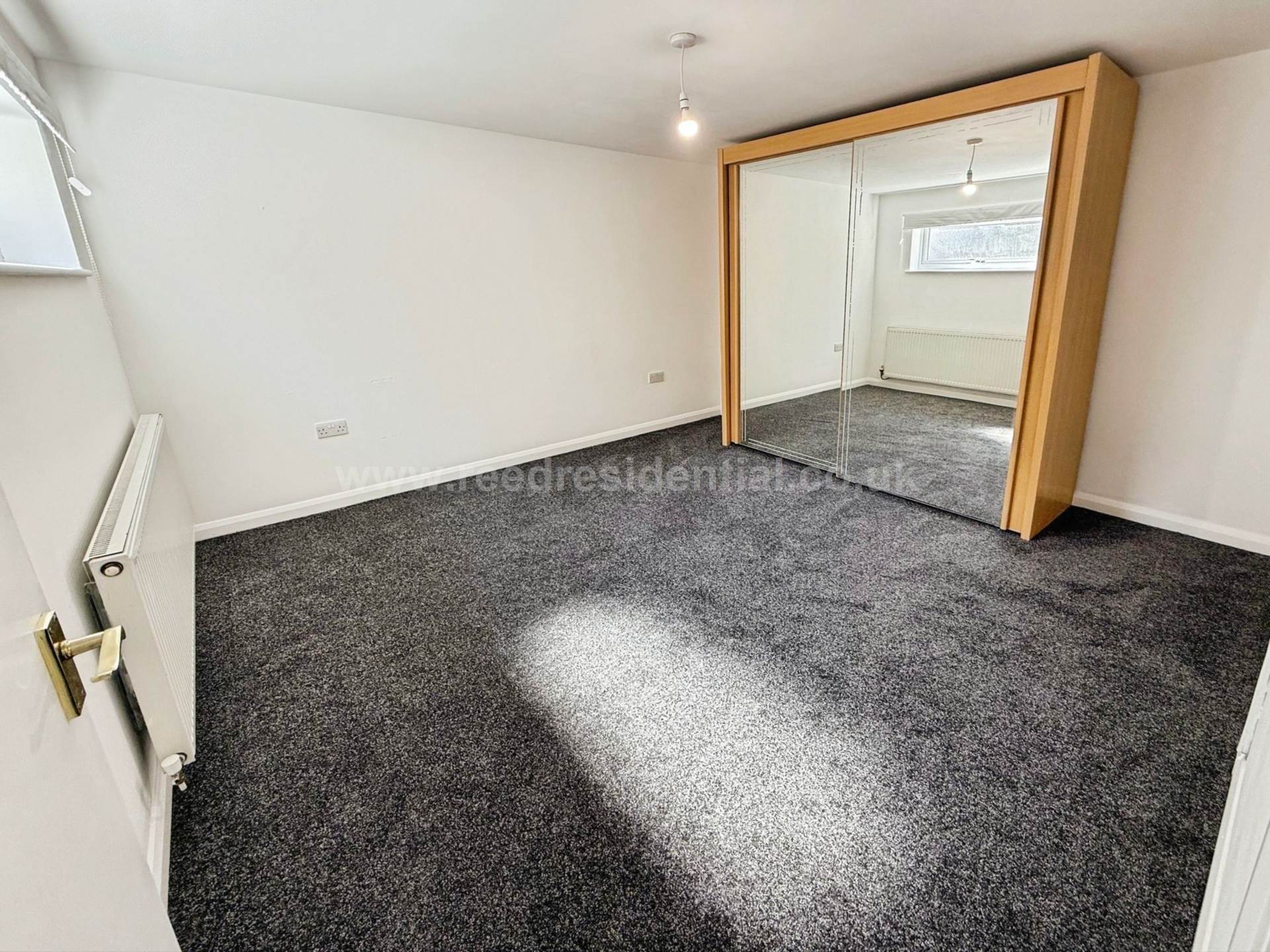 Additional Property Image 2 bedroom Semi Detached to rent in Westcliff On Sea 6