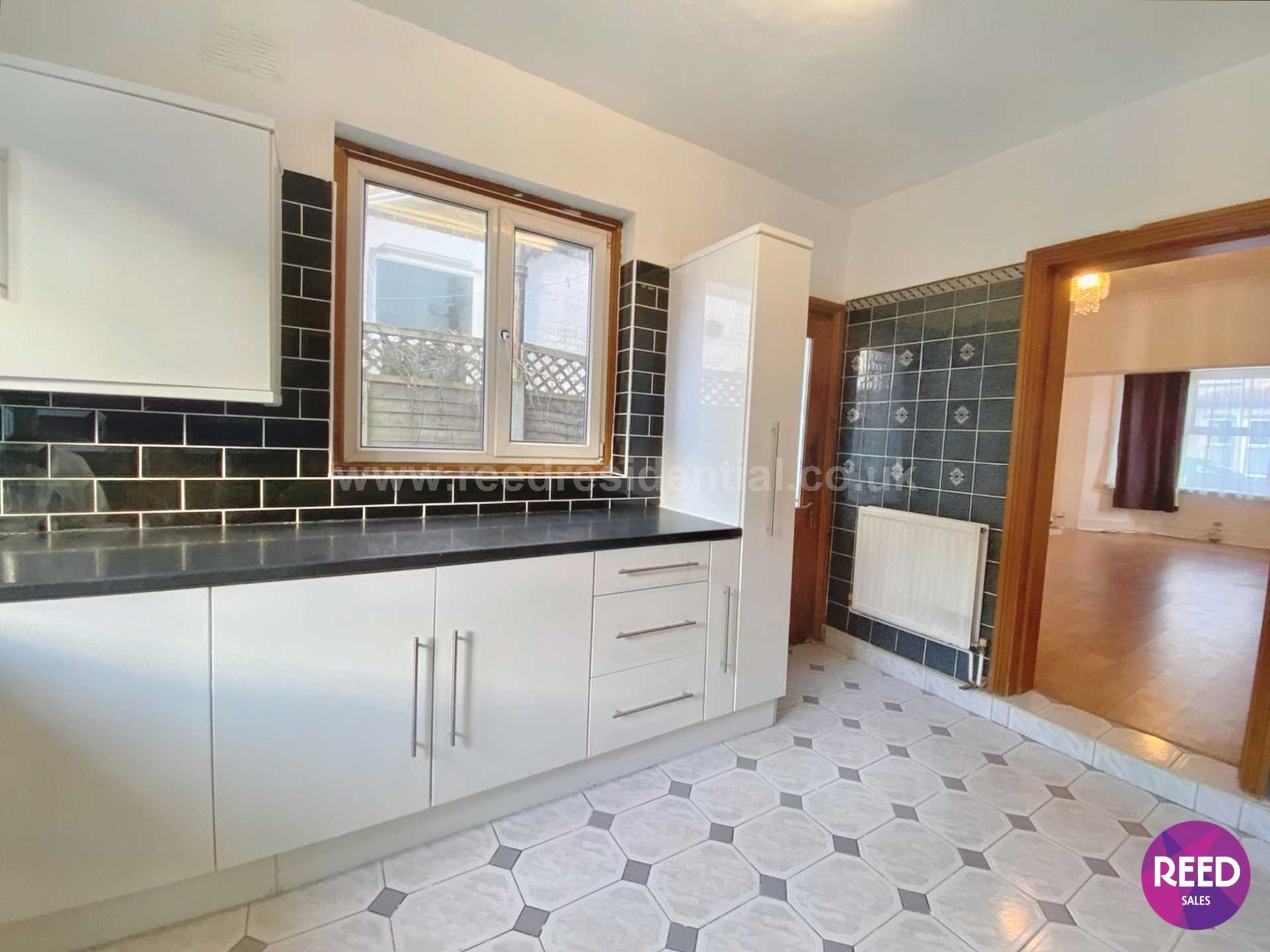 Additional Property Image 3 bedroom Terraced to rent in Southend On Sea 3