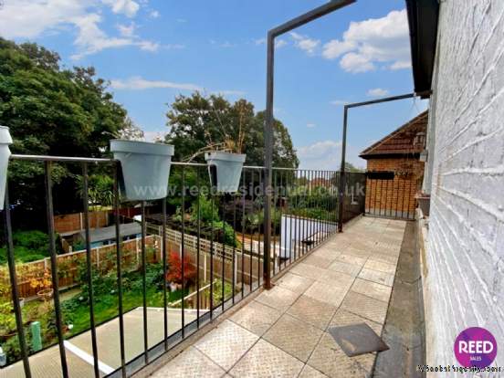 Additional Property Image 2 bedroom Flat for sale in Westcliff On Sea 18