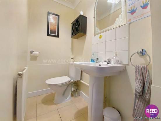 Additional Property Image 10 bedroom Detached for sale in Rochford 5