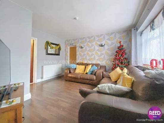 Additional Property Image 10 bedroom Detached for sale in Rochford 13