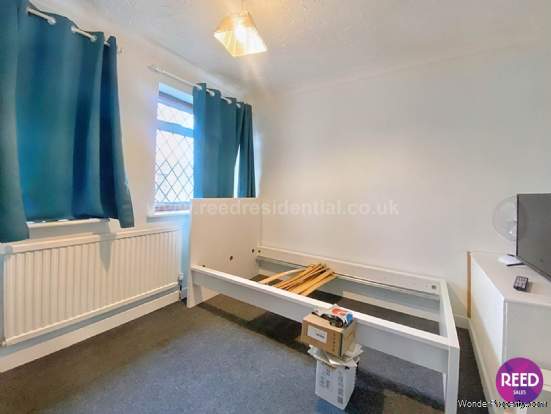Additional Property Image 10 bedroom Detached for sale in Rochford 20