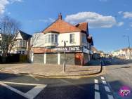 3 bedroom Flat for sale in Westcliff On Sea