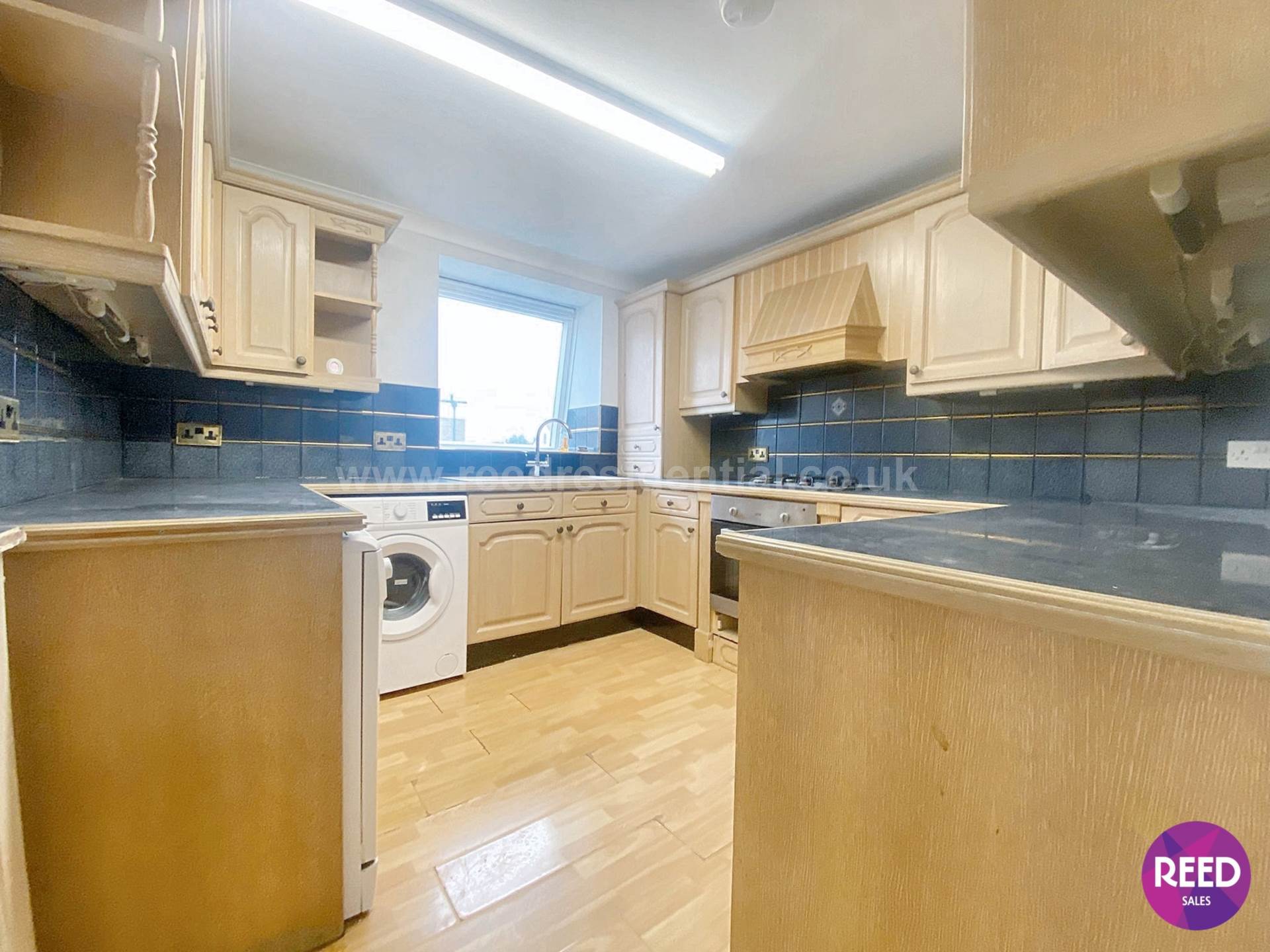 Additional Property Image 2 bedroom Flat to rent in Southend On Sea 3