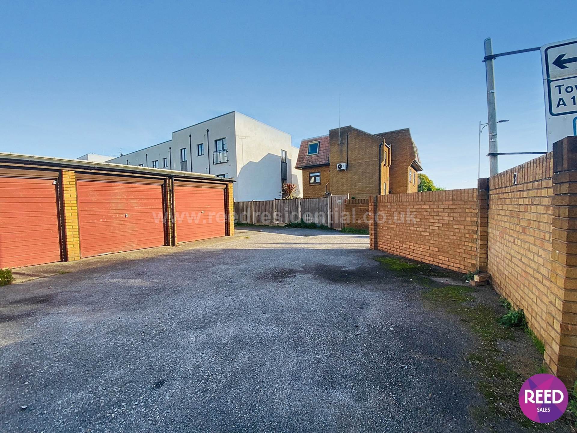 Additional Property Image 2 bedroom Flat to rent in Southend On Sea 13