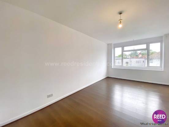 Additional Property Image 3 bedroom Flat for sale in Southend On Sea 11