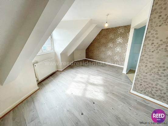 Additional Property Image 2 bedroom Flat for sale in Southend On Sea 4