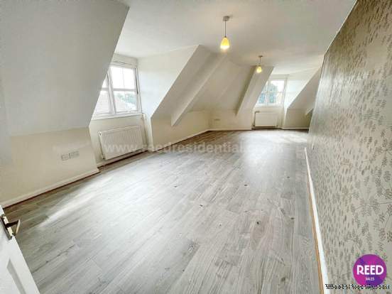 Additional Property Image 2 bedroom Flat for sale in Southend On Sea 11