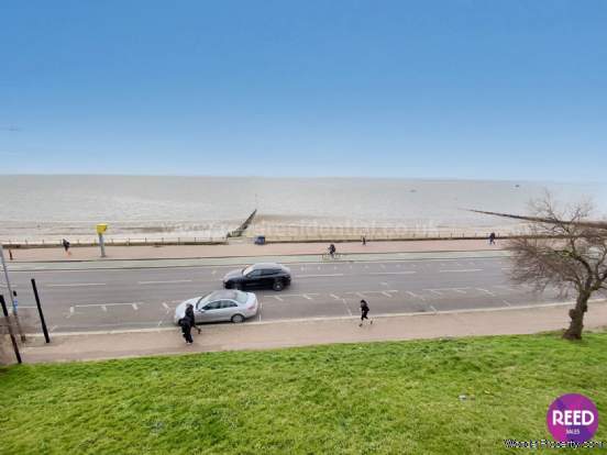 Additional Property Image 2 bedroom Flat for sale in Westcliff On Sea 2