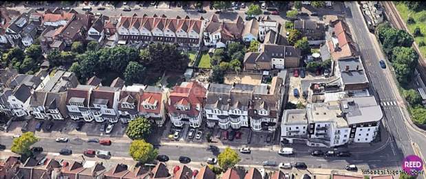 Additional Property Image 2 bedroom Flat for sale in Westcliff On Sea 13