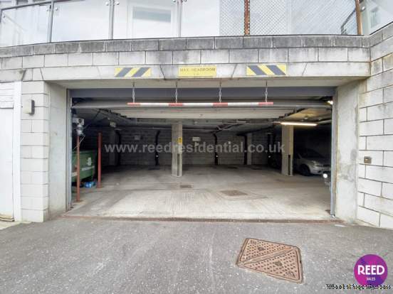 Additional Property Image 2 bedroom Flat for sale in Westcliff On Sea 14