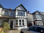 6 bedroom Semi Detached to rent in Westcliff On Sea