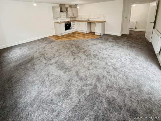 Additional Property Image 2 bedroom Apartment to rent in Westcliff On Sea 7