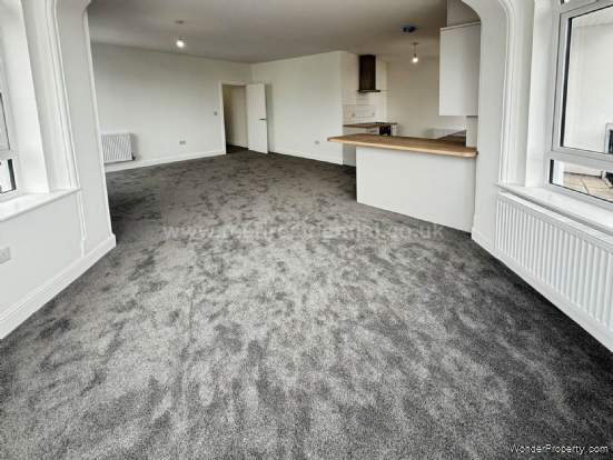 Additional Property Image 3 bedroom Apartment to rent in Westcliff On Sea 6