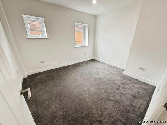 Additional Property Image 2 bedroom Apartment to rent in Westcliff On Sea 16