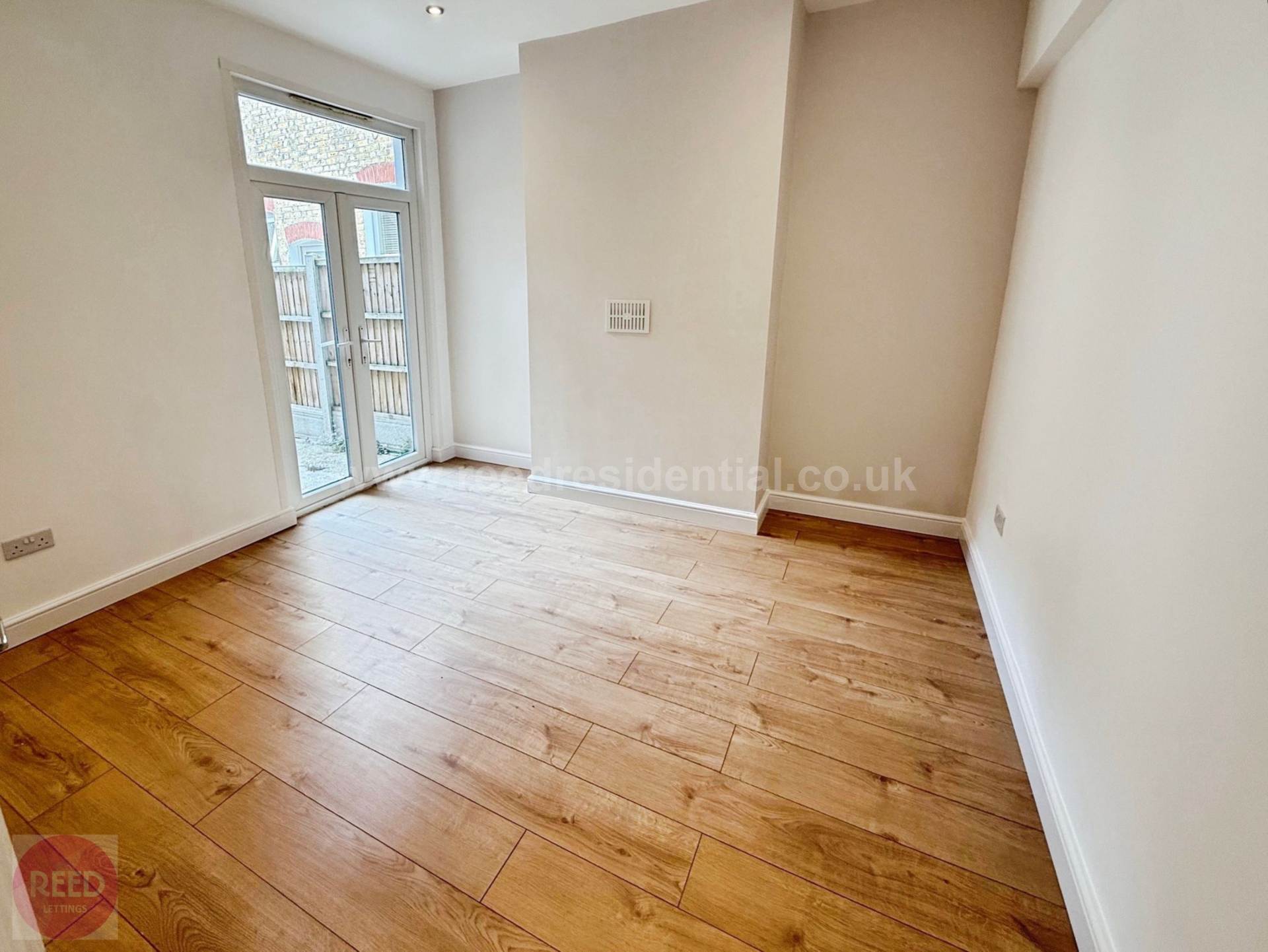Additional Property Image 4 bedroom End of Terrace to rent in Westcliff On Sea 4