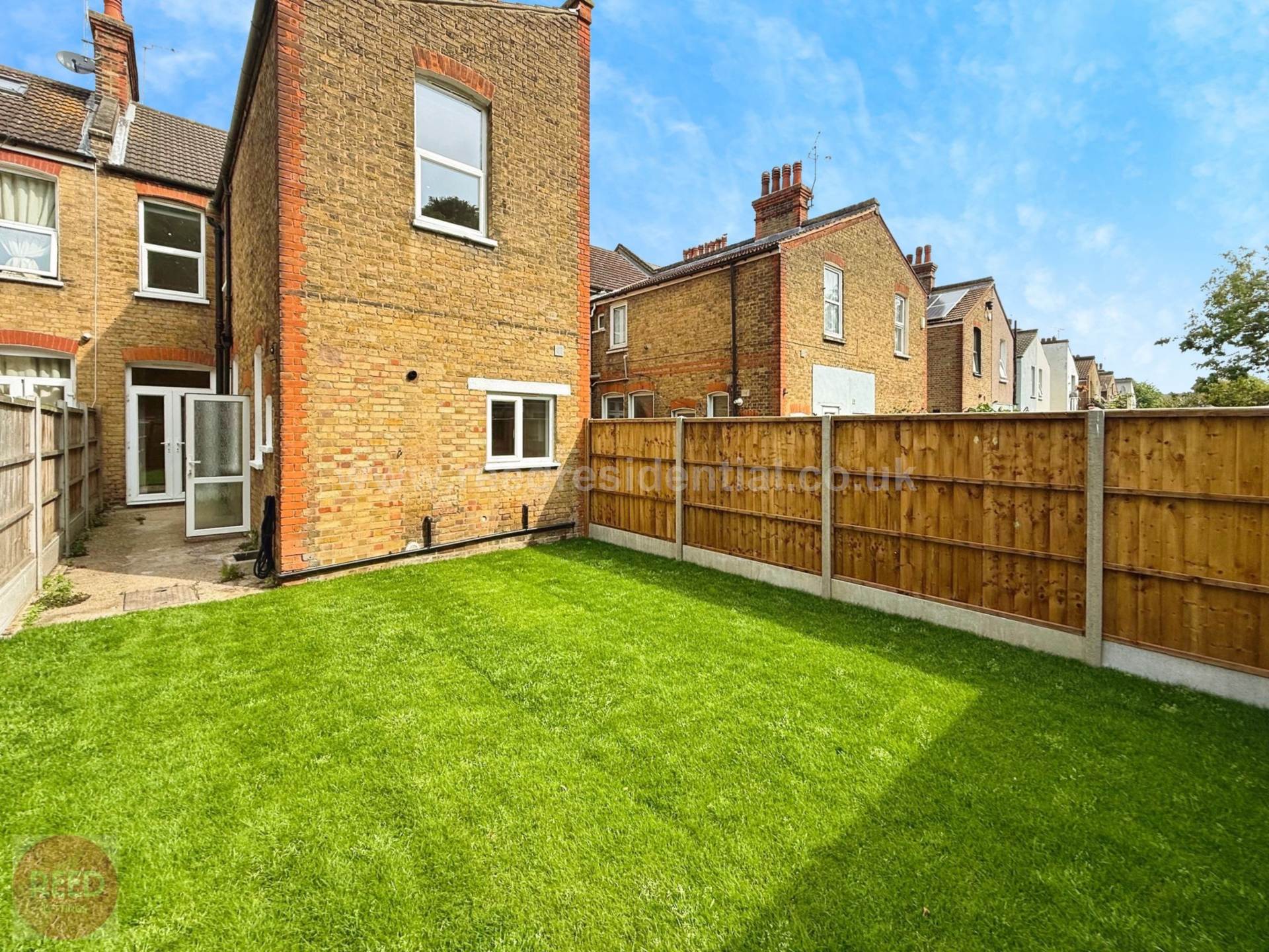 Additional Property Image 4 bedroom End of Terrace to rent in Westcliff On Sea 15