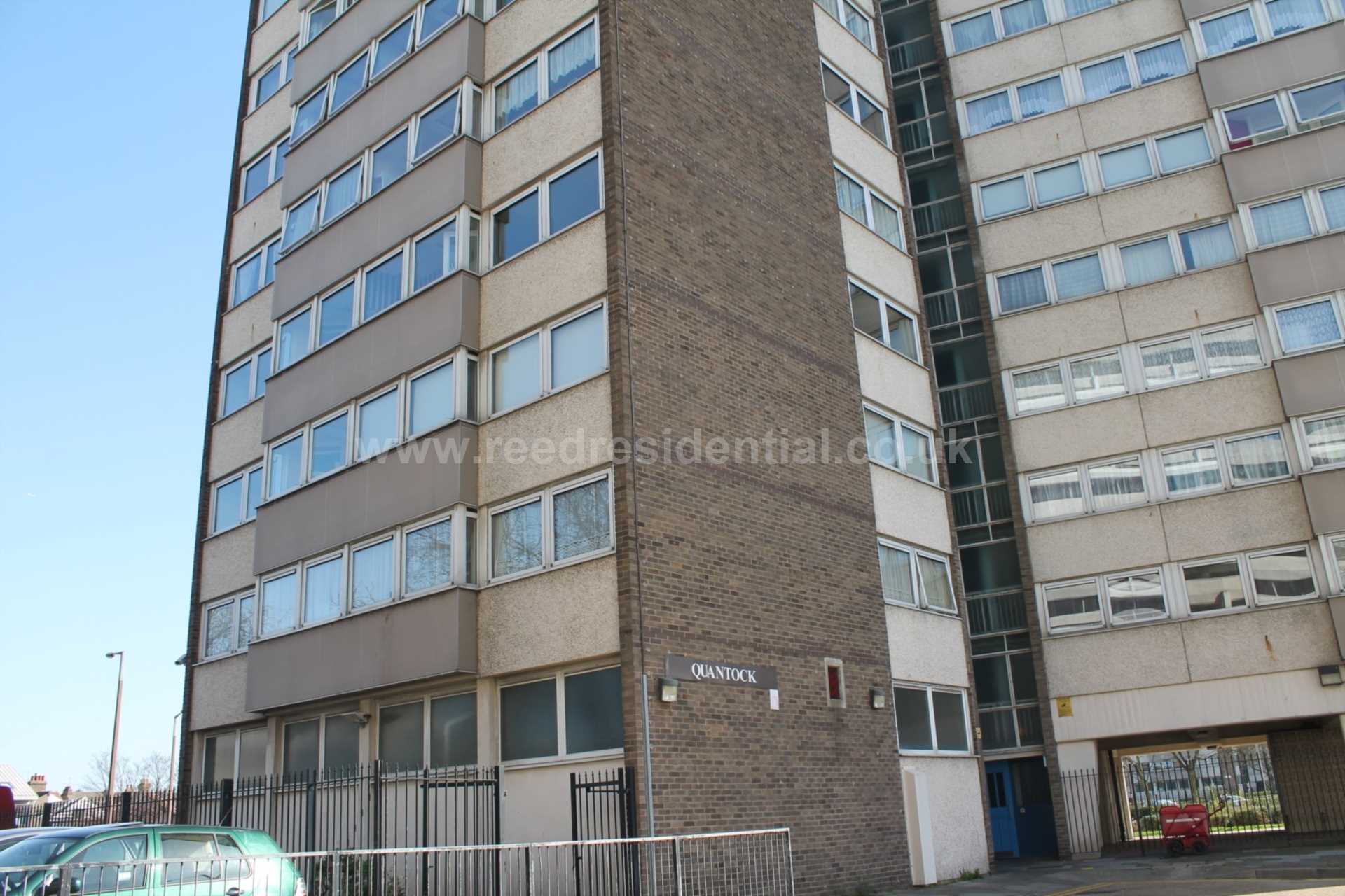 2 bedroom Flat to rent in Southend On Sea