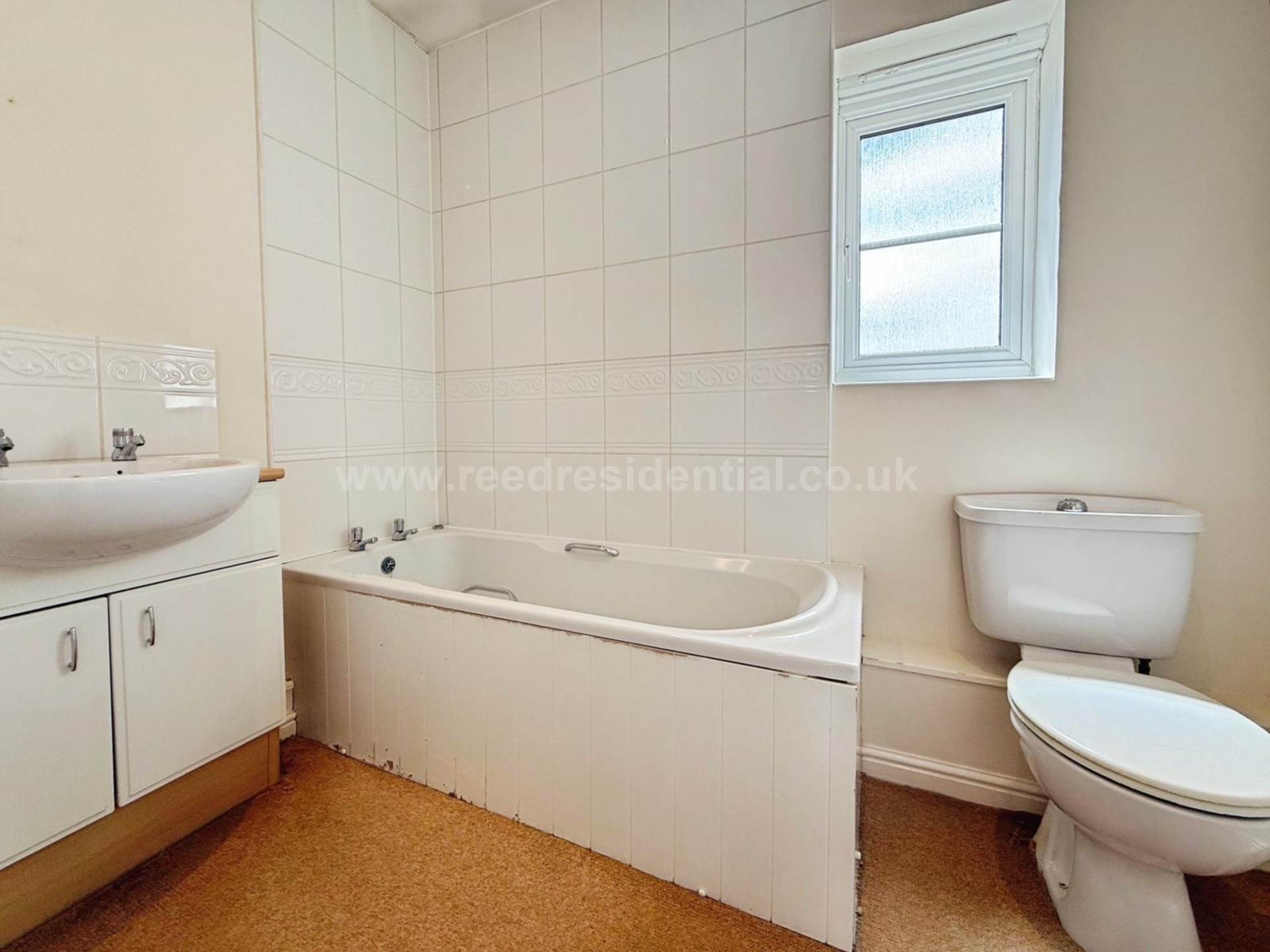 Additional Property Image 2 bedroom Apartment for sale in Purfleet On Thames 6