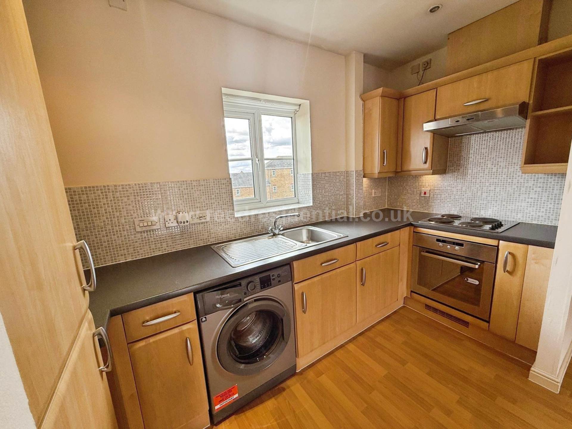Additional Property Image 2 bedroom Apartment for sale in Purfleet On Thames 12