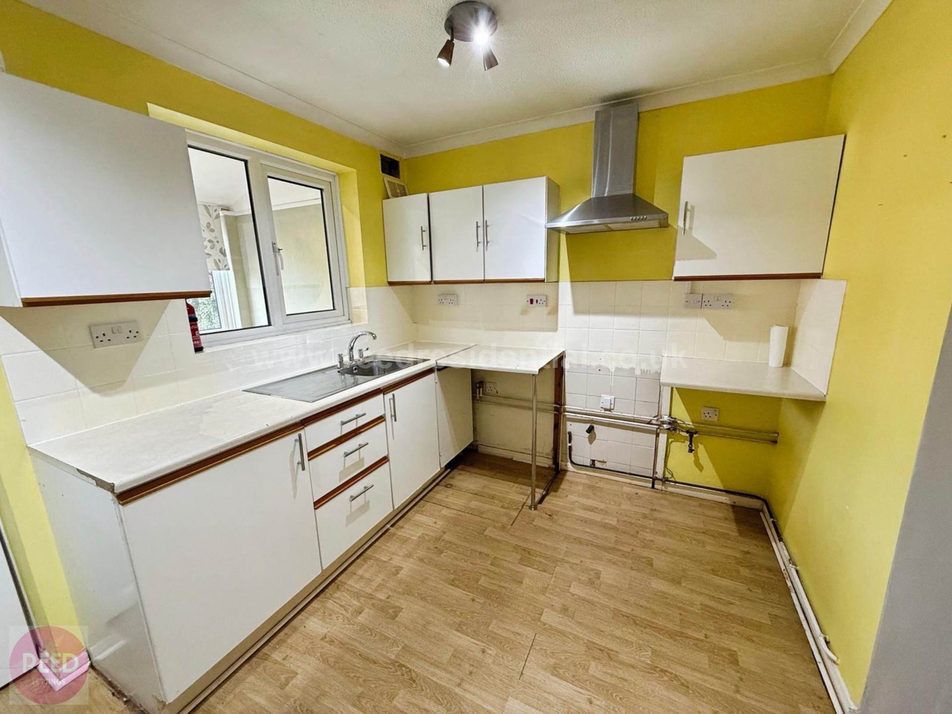 Additional Property Image 2 bedroom House to rent in Southend On Sea 12