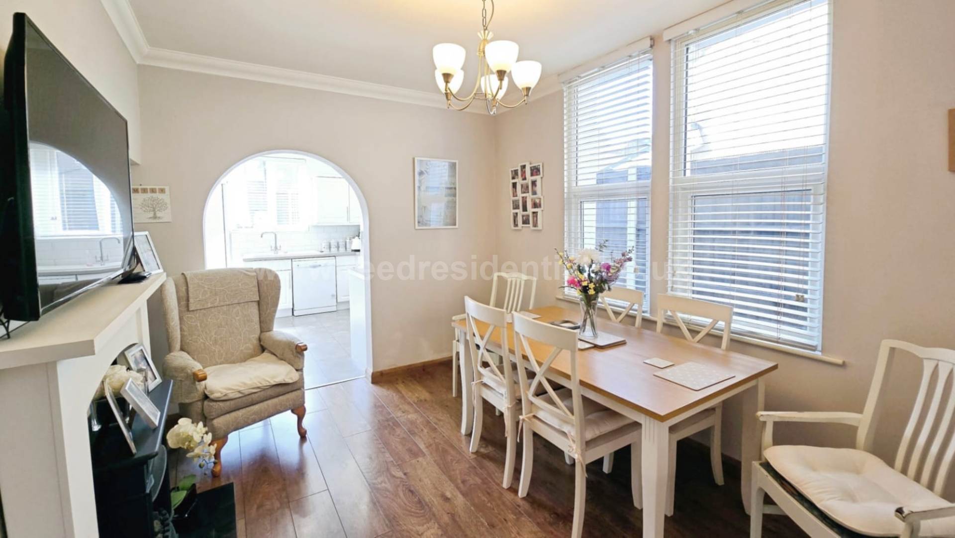Additional Property Image 4 bedroom Semi Detached for sale in Westcliff On Sea 7