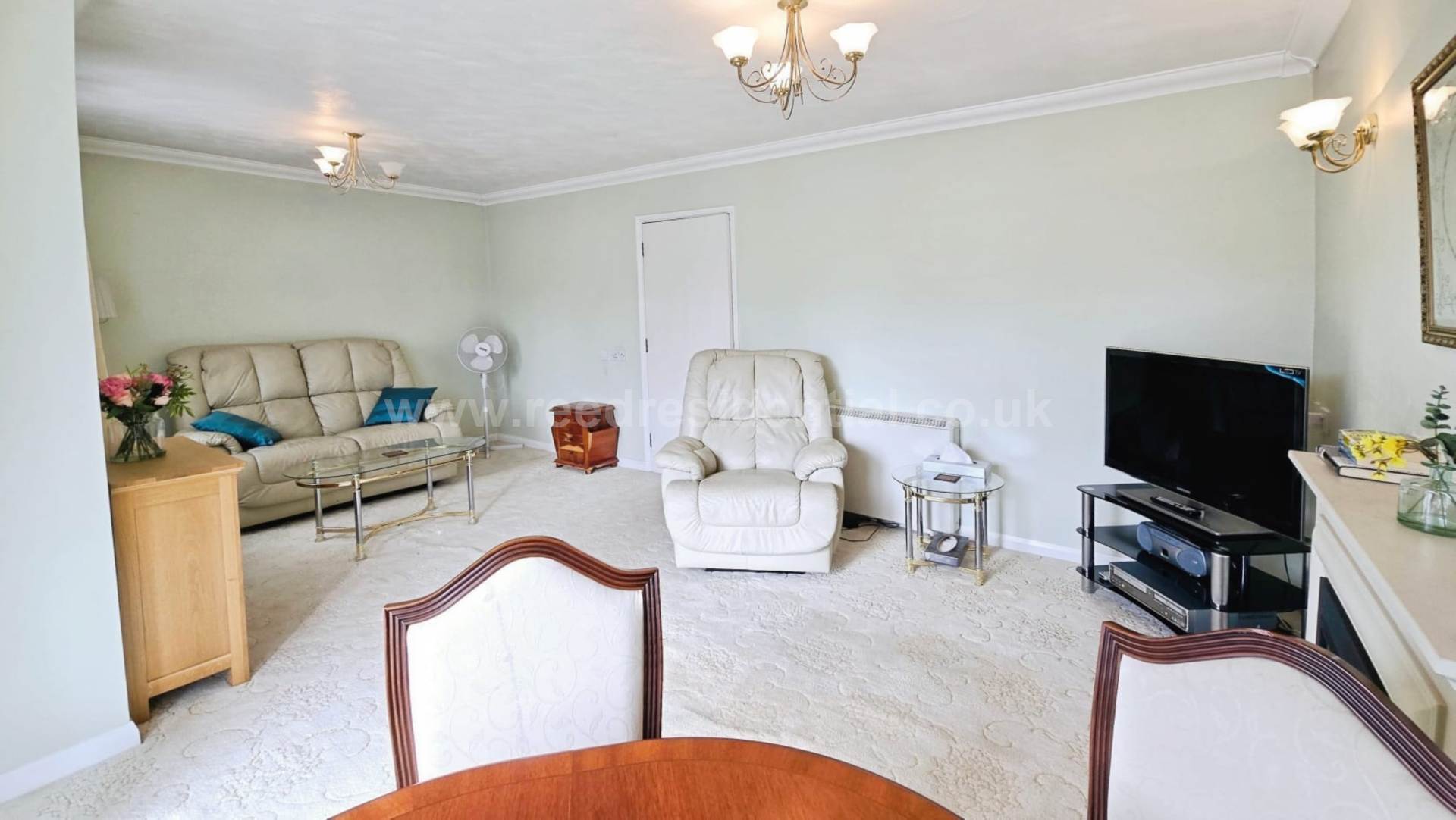 Additional Property Image 1 bedroom Flat for sale in Southend On Sea 4