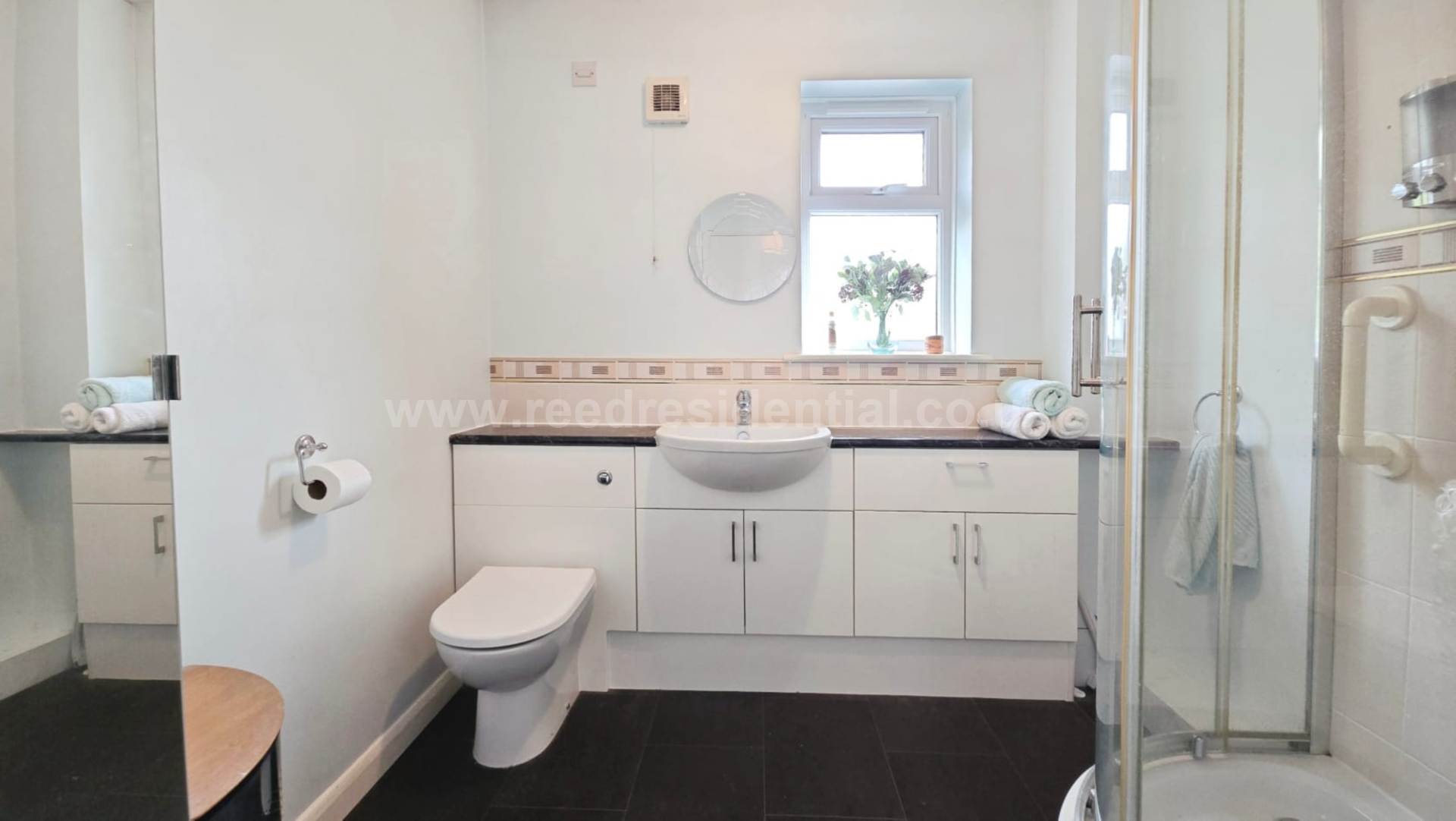 Additional Property Image 1 bedroom Flat for sale in Southend On Sea 8