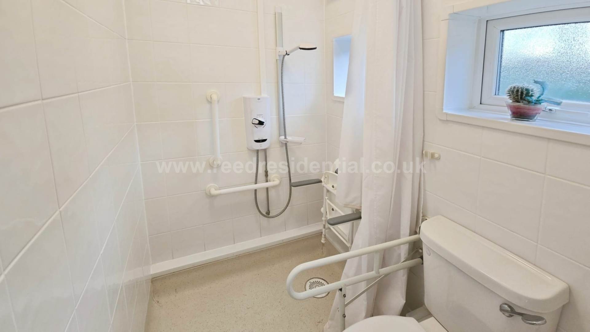 Additional Property Image 1 bedroom Flat for sale in Westcliff On Sea 9