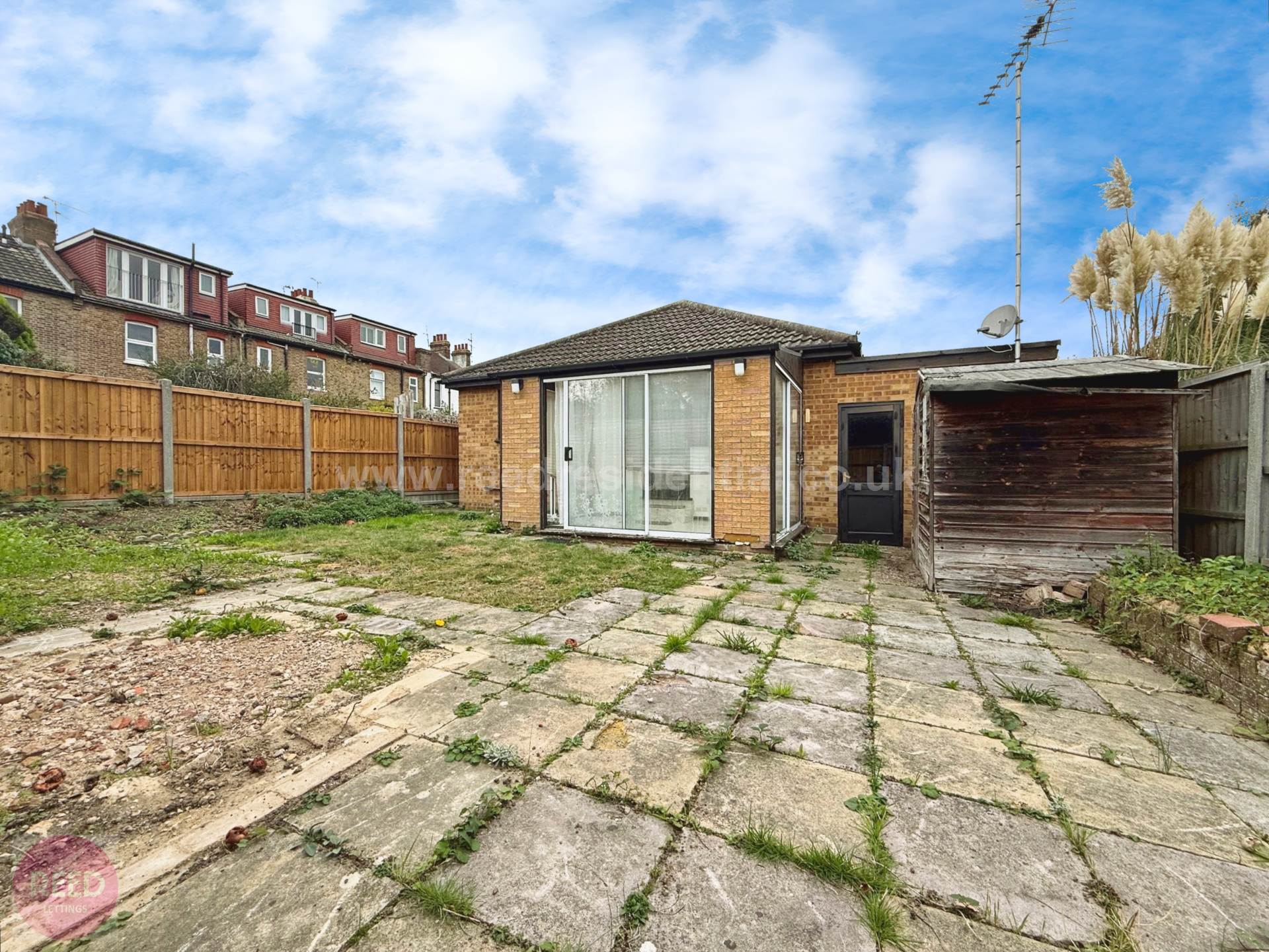 Additional Property Image 2 bedroom Detached Bungalow for sale in Westcliff On Sea 10