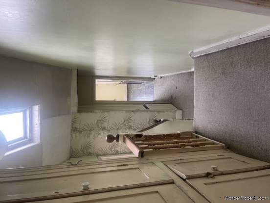 Additional Property Image 3 bedroom Flat for sale in London 2