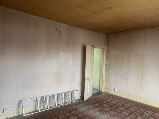 Additional Property Image 3 bedroom Flat for sale in London 4